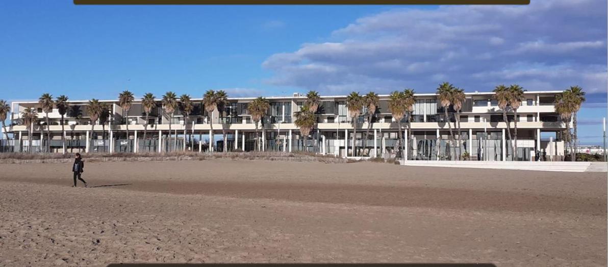 Port Cros Appartement Sète Exteriör bild
